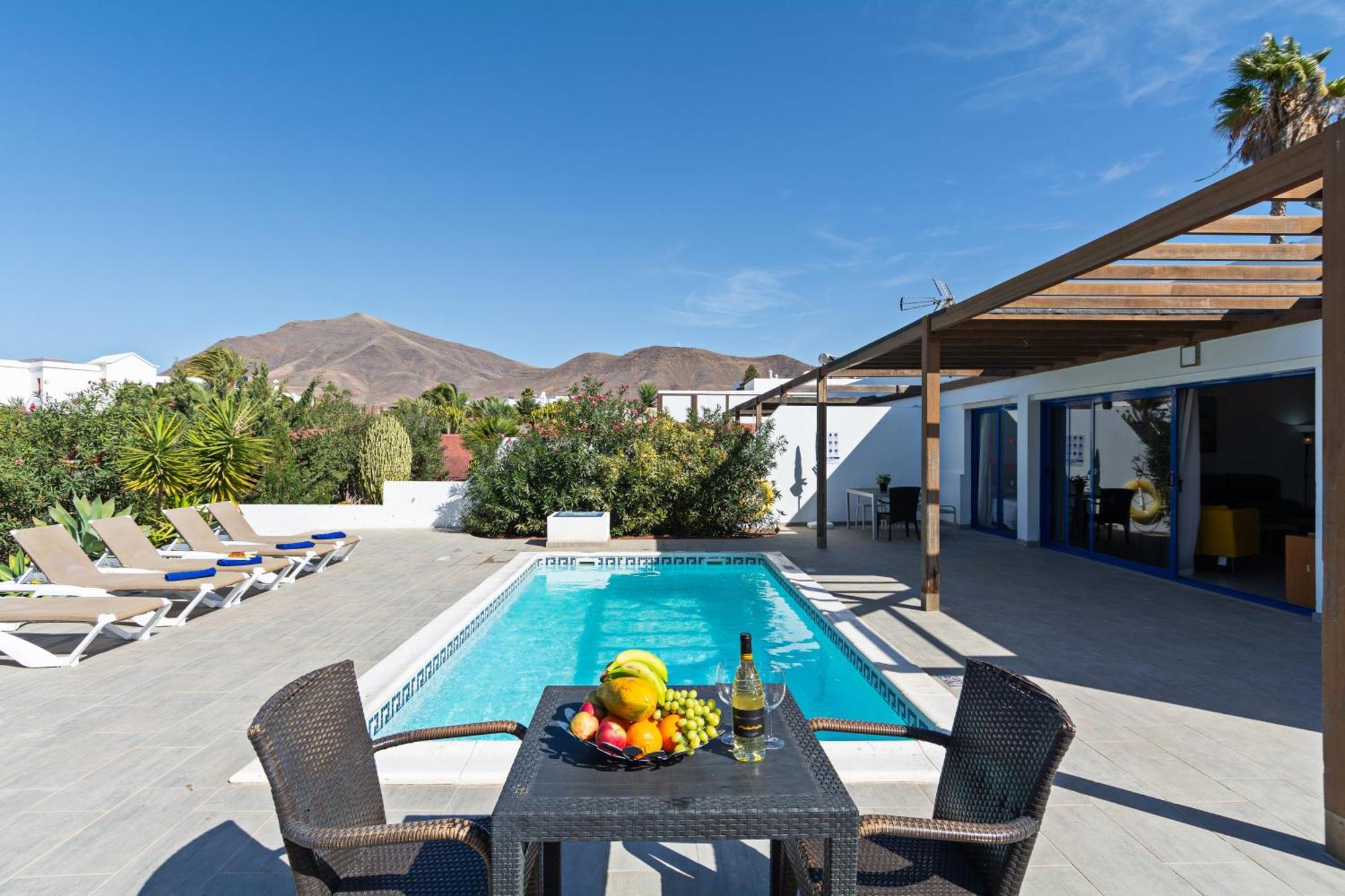 Villa Cangrejita Private Pool Playa Blanca By Pvl ภายนอก รูปภาพ